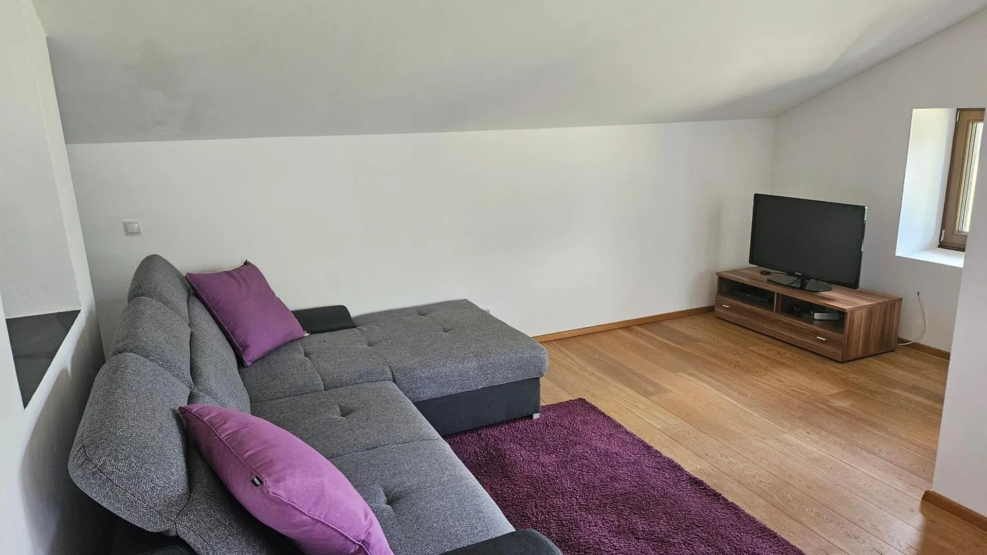 Apartment Eichhof 인스브루크 0*,  오스트리아